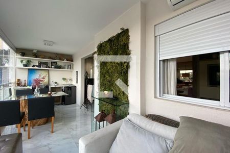 Sacada de apartamento à venda com 3 quartos, 125m² em Jardim Vazani, São Paulo