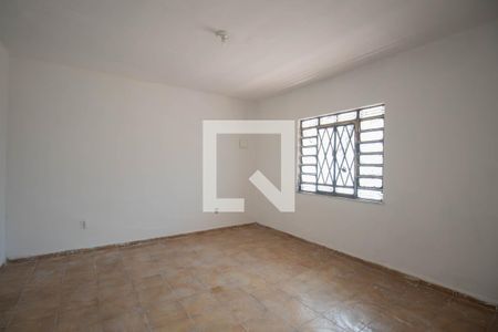Quarto 1 de casa para alugar com 3 quartos, 300m² em Lindo Parque, São Gonçalo