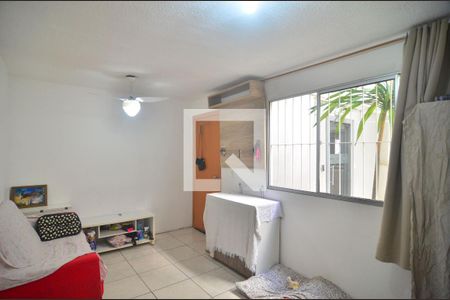 Sala de apartamento à venda com 2 quartos, 42m² em São José, Canoas