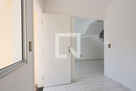 Sala de visitas de casa de condomínio para alugar com 3 quartos, 75m² em Jardim Petrópolis, Cotia