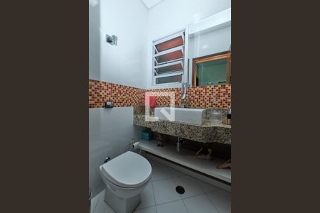 Lavabo de casa para alugar com 3 quartos, 260m² em Vila Rosalia, Guarulhos