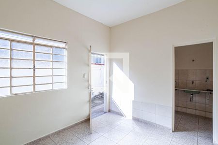 Sala/Quarto de kitnet/studio para alugar com 1 quarto, 20m² em Renascença, Belo Horizonte