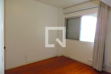 Suite 1 de apartamento para alugar com 2 quartos, 106m² em Centro, Florianópolis