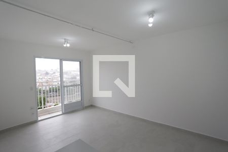 Sala/Quarto de kitnet/studio à venda com 1 quarto, 26m² em Vila Ré, São Paulo