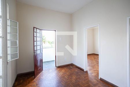 Sala 1 de casa à venda com 3 quartos, 1000m² em Pompéia, Belo Horizonte