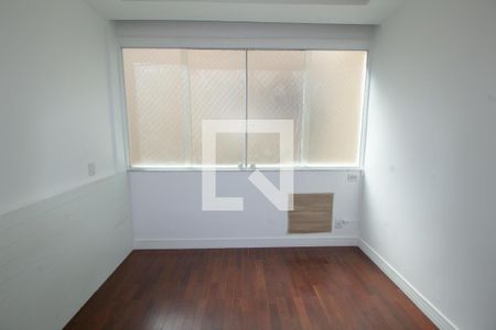 Quarto 1 de apartamento para alugar com 1 quarto, 54m² em Flamengo, Rio de Janeiro