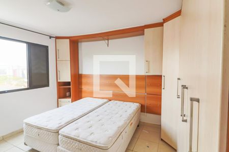 Suite  de casa à venda com 3 quartos, 140m² em Jardim Bonfiglioli, São Paulo