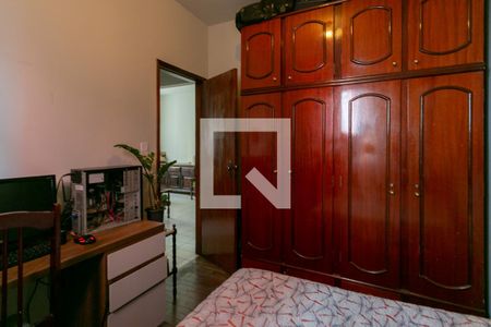 Quarto 1 de apartamento para alugar com 2 quartos, 59m² em Santa Cruz, Belo Horizonte