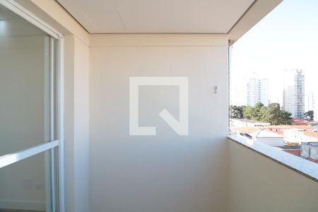 Sacada  de apartamento à venda com 3 quartos, 68m² em Vila Bertioga, São Paulo