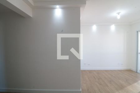 Sala de apartamento à venda com 3 quartos, 68m² em Vila Bertioga, São Paulo