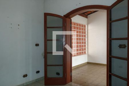 Casa para alugar com 480m², 4 quartos e 8 vagas Casa para alugar com 480m², 4 quartos e 8 vagasQuarto 4