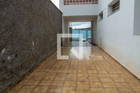 Casa para alugar com 480m², 4 quartos e 8 vagas Casa para alugar com 480m², 4 quartos e 8 vagasGaragem