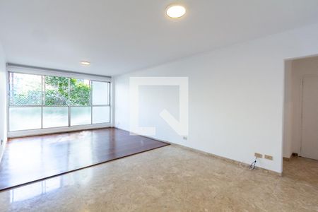 Sala de apartamento para alugar com 3 quartos, 120m² em Indianópolis, São Paulo