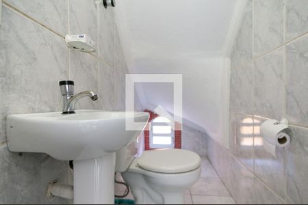 Lavabo de casa para alugar com 3 quartos, 165m² em Vila Pereira Cerca, São Paulo