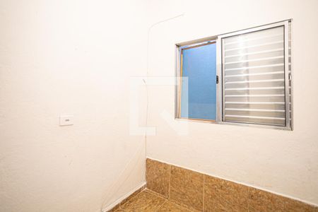 Quarto 1 de casa para alugar com 2 quartos, 40m² em Jaguaribe, Osasco