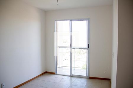 Sala de apartamento para alugar com 2 quartos, 55m² em Estrela do Norte, São Gonçalo