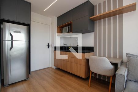 Cozinha de kitnet/studio à venda com 1 quarto, 44m² em Cerqueira César, São Paulo