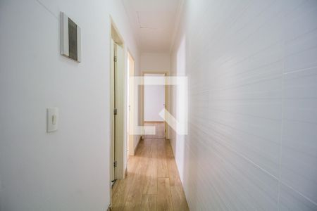 Corredor de casa de condomínio para alugar com 2 quartos, 85m² em Vila Nova Aparecida, Mogi das Cruzes