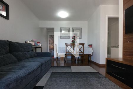 Sala de apartamento para alugar com 3 quartos, 70m² em Jardim Maria Rosa, Taboão da Serra