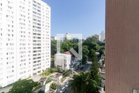 Sala vista de apartamento para alugar com 3 quartos, 98m² em Pinheiros, São Paulo