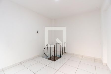 Quarto de casa à venda com 1 quarto, 80m² em Vila Isolina Mazzei, São Paulo