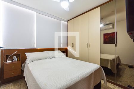 Suite de apartamento à venda com 3 quartos, 250m² em Icaraí, Niterói