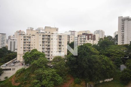 Apartamento para alugar com 3 quartos, 70m² em Jardim Ampliação, São Paulo