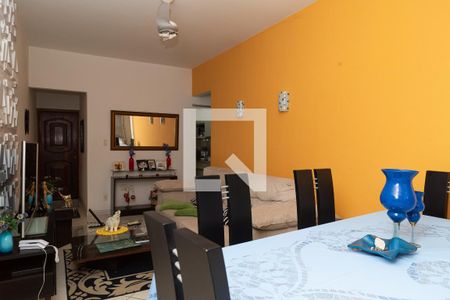 Apartamento à venda com 82m², 2 quartos e 1 vagaSala