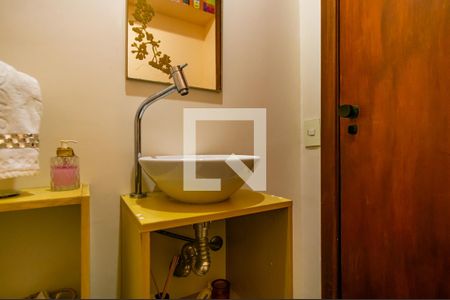 Lavabo de apartamento à venda com 4 quartos, 148m² em Sta Teresinha, São Paulo