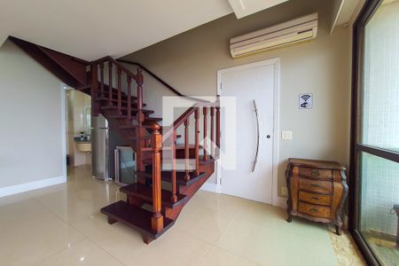 Sala de apartamento para alugar com 4 quartos, 400m² em Enseada, Guarujá