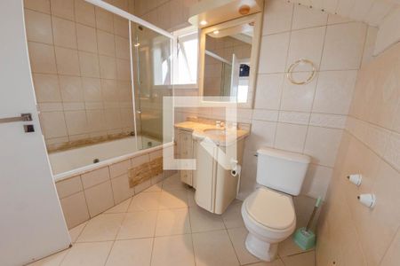 Banheiro da suíte de casa para alugar com 3 quartos, 320m² em Ingleses do Rio Vermelho, Florianópolis