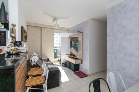 Sala de apartamento à venda com 3 quartos, 63m² em Vila da Penha, Rio de Janeiro