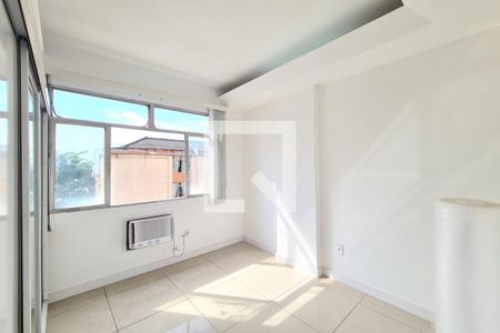 Quarto 1 de apartamento para alugar com 2 quartos, 56m² em Cachambi, Rio de Janeiro