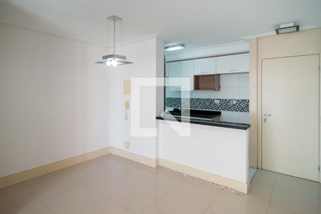 Sala de apartamento à venda com 3 quartos, 70m² em Jardim Prudência, São Paulo