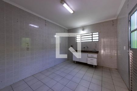 Cozinha de casa para alugar com 2 quartos, 120m² em Vila Santa Clara, São Paulo