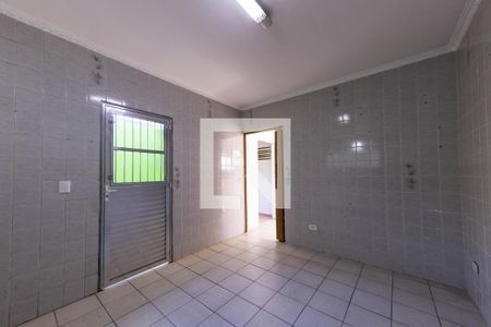 Cozinha de casa para alugar com 2 quartos, 120m² em Vila Santa Clara, São Paulo