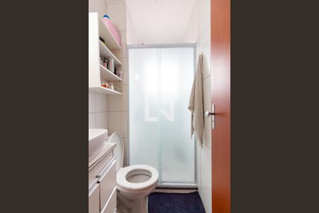Banheiro de apartamento para alugar com 1 quarto, 34m² em Santa Maria, Osasco