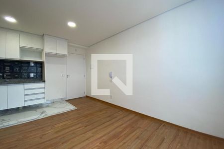 Sala de apartamento à venda com 2 quartos, 40m² em Paraíso do Morumbi, São Paulo