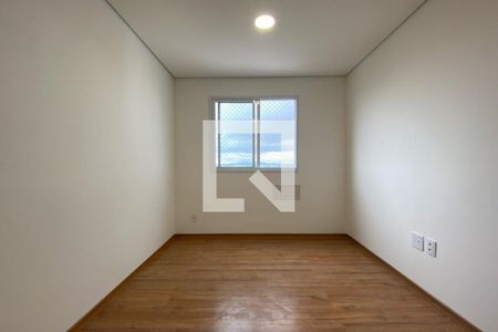 Sala de apartamento à venda com 2 quartos, 40m² em Paraíso do Morumbi, São Paulo