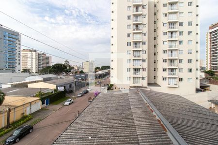 Vista da Sala de apartamento para alugar com 1 quarto, 48m² em Novo Mundo, Curitiba