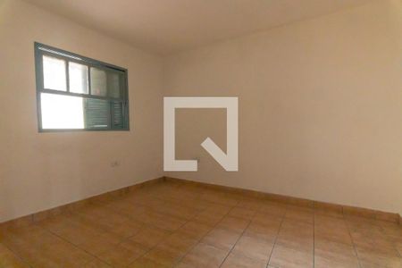 Quarto 2 de casa para alugar com 2 quartos, 120m² em Jardim Luanda, São Paulo