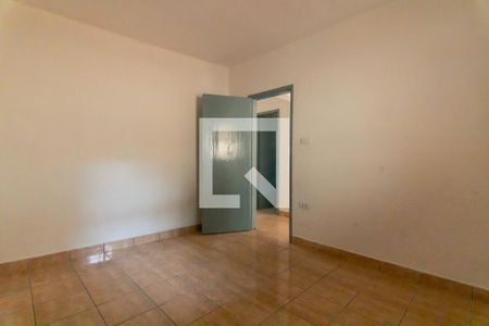 Quarto 2 de casa para alugar com 2 quartos, 120m² em Jardim Luanda, São Paulo