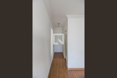 Entrada de apartamento à venda com 3 quartos, 69m² em Jardim Tupanci, Barueri