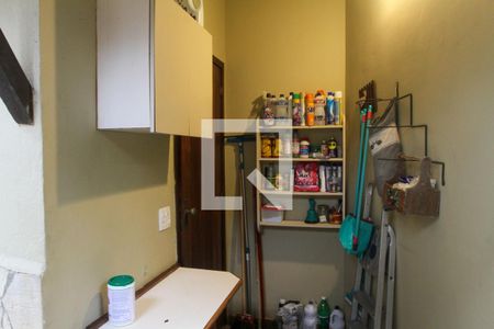 Casa à venda com 286m², 3 quartos e 2 vagas Casa à venda com 286m², 3 quartos e 2 vagasÁrea de Serviço