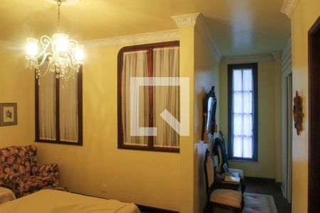 Casa à venda com 286m², 3 quartos e 2 vagas Casa à venda com 286m², 3 quartos e 2 vagasQuarto 3 - Suíte