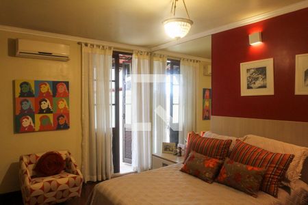 Casa à venda com 286m², 3 quartos e 2 vagas Casa à venda com 286m², 3 quartos e 2 vagasQuarto 1