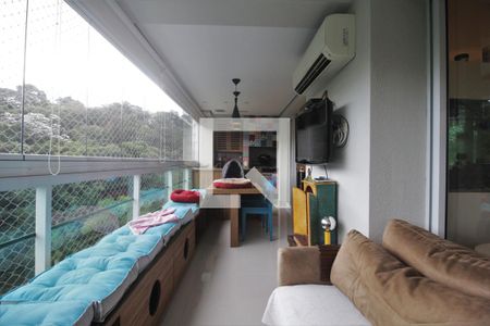 Varanda gourmet de apartamento à venda com 3 quartos, 142m² em Parque do Morumbi, São Paulo