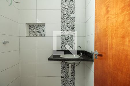 Banheiro  de apartamento à venda com 2 quartos, 40m² em Chácara Santo Antônio (zona Leste), São Paulo