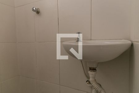Banheiro de casa de condomínio para alugar com 1 quarto, 50m² em Vila Nivi, São Paulo