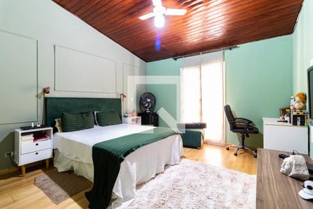 Suíte 1 de casa à venda com 4 quartos, 360m² em Jardim Prudência, São Paulo